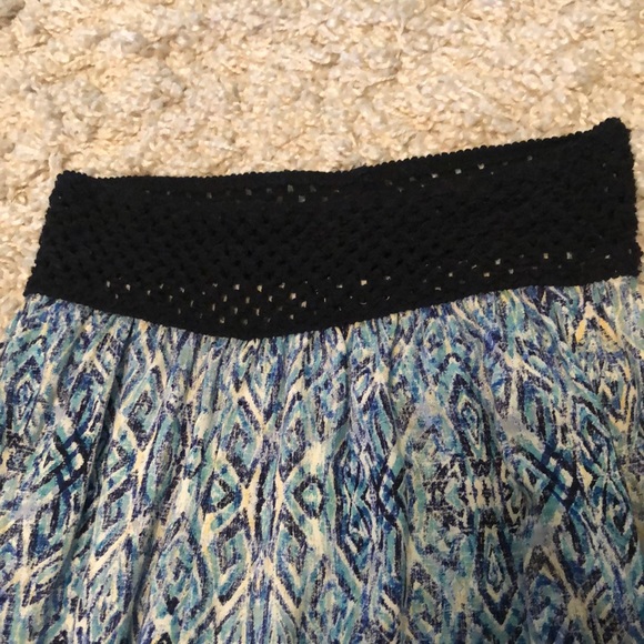 🎁 Comfy print pant. Good for summer w/tank - Picture 2 of 3